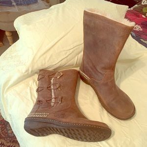 Ugg boots size 10
